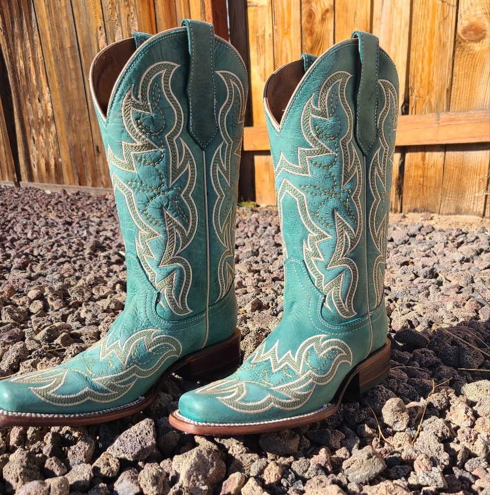 Western Turquoise leather Cowboy Boots